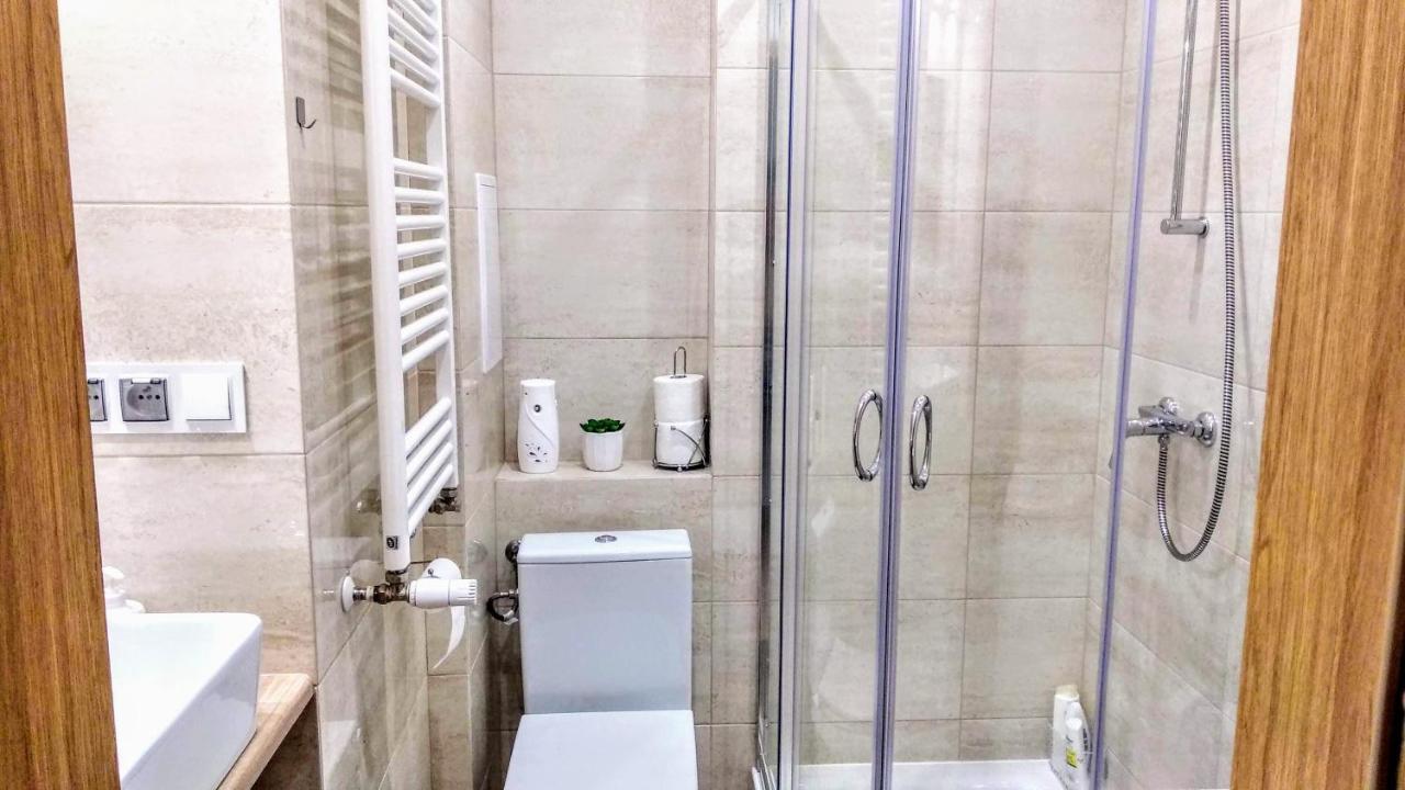 Studio Lux Gaj By Apartamenty Na Dni Wrocław Eksteriør billede